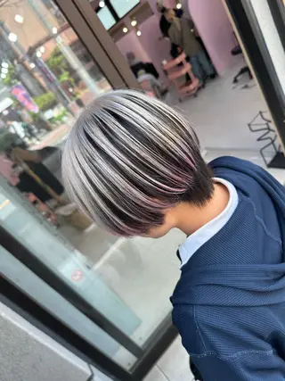 ミディアム カラー ブリーチ特化🌈 MANATOのヘアスタイル