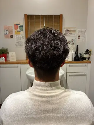 パーマ 友永 風歌のヘアスタイル