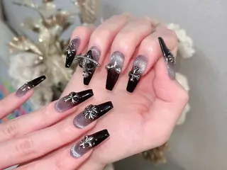 ネイル グロー ネイルのネイルデザイン