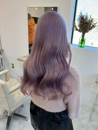 ロング カラー ✨ブリーチカラー/ 艶髪suzu🪽🤎のヘアスタイル