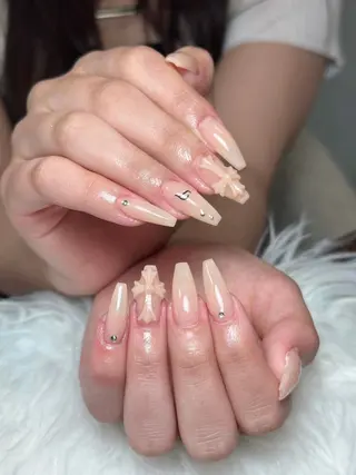 ネイル Julli NailStudioのネイルデザイン
