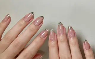 ネイル Glow Minamiのネイルデザイン
