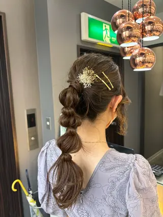 ミディアム ヘアアレンジ jill by gisel＿のヘアスタイル