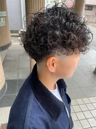 ショート パーマ メンズ MATSURI BASE.AWAJIのヘアスタイル