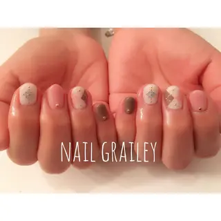 ネイル Grailey nail salonのネイルデザイン
