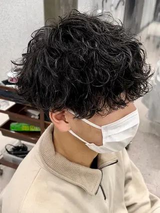 メンズ 京都河原町 メンズパーマ助川龍哉のヘアスタイル
