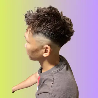 ショート パーマ 吉原 頌平のヘアスタイル