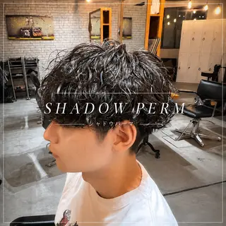 パーマ ツイスパ/シャドウ 新井の眉毛・アイブロウイメージ