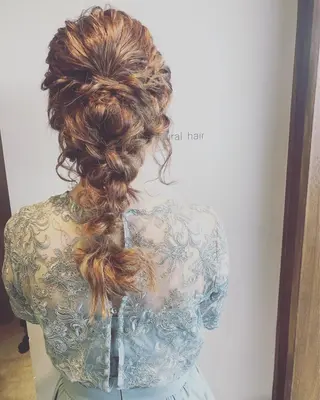 ロング カラー ヘアアレンジ glad hairのヘアスタイル