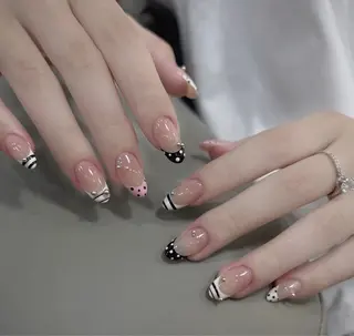 ネイル Julie NailSalonのネイルデザイン