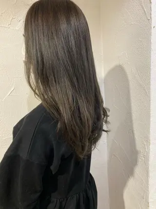 ロング カラー パーマ マルヤマ リナの眉毛・アイブロウイメージ
