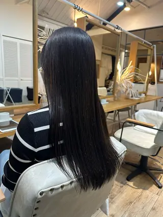 ロング カラー reefur マリナのヘアスタイル