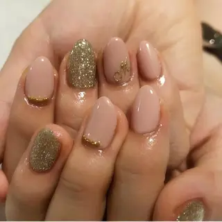 ネイル ARTEMIS 根本のネイルデザイン