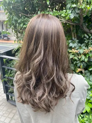 ロング カラー パーマ ご新規様限定 透明感カラーKANAのヘアスタイル