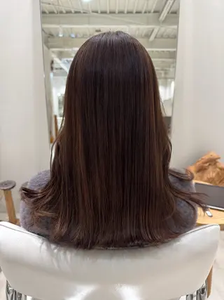 カラー 本田 実可子のヘアスタイル