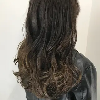 ロング カラー 若杉 諒のヘアスタイル