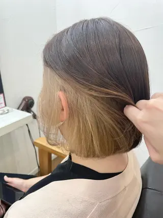 ミディアム カラー 青木 優歩のヘアスタイル