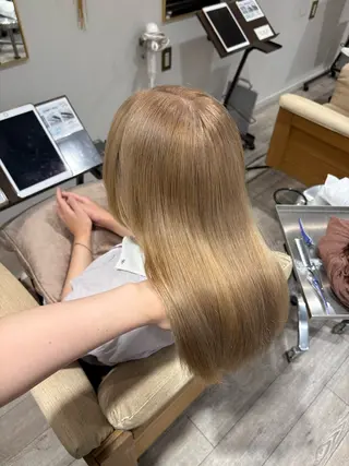 カラー ブリーチカラー/茨木 𝙨𝙖𝙠𝙞💚のヘアスタイル