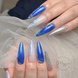 ネイル Maggie Nail🦩のネイルデザイン