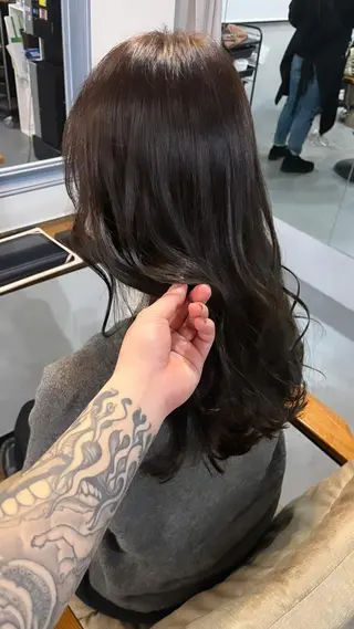 カラー Sherry大国町 HIKARUのヘアスタイル