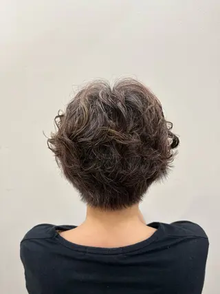 ショート 石黒 可歩のヘアスタイル