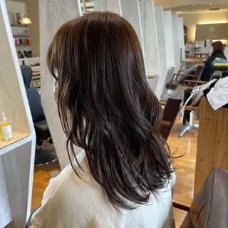 セミロング 梶谷 和希のヘアスタイル