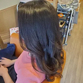 ロング spa hair ark 富井直美のヘアスタイル