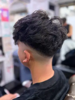 ミディアム パーマ パピプ理容室 三浦海岸のヘアスタイル