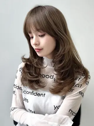 セミロング カラー Zina 渋谷のヘアスタイル