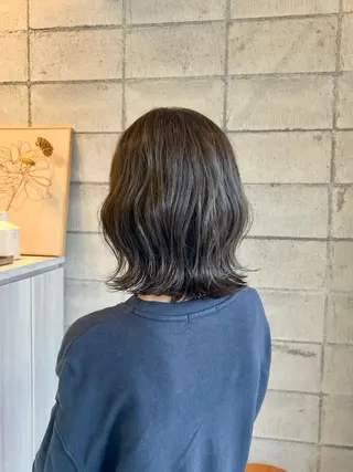 ミディアム 椎葉 みはるのヘアスタイル