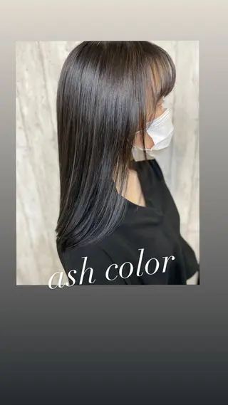 セミロング カラー 勝河 怜楊のヘアスタイル