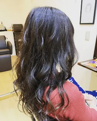 ロング カラー サトウ シューイチのヘアスタイル