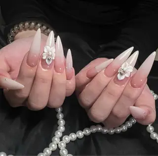 ネイル moon nailsのネイルデザイン