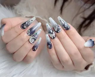 ネイル Lenie Nail Salonのネイルデザイン