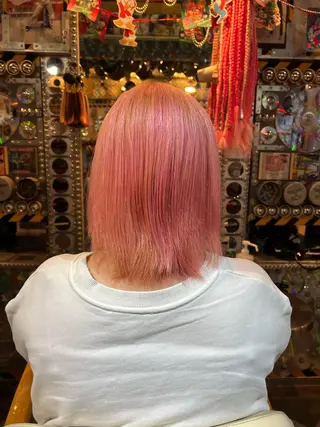 ミディアム カラー KOYA ｺﾔのヘアスタイル