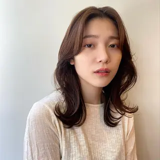 ミディアム カラー ヘアアレンジ ウルフカット モデル募集中！ミカのヘアスタイル