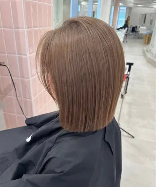 ミディアム saho😶️️꙳⟡ ミルクティーベージュのヘアスタイル