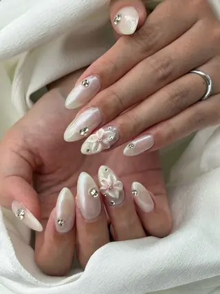 ネイル ✴︎ Delightのネイルデザイン