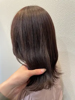 セミロング 山田 まどかのヘアスタイル