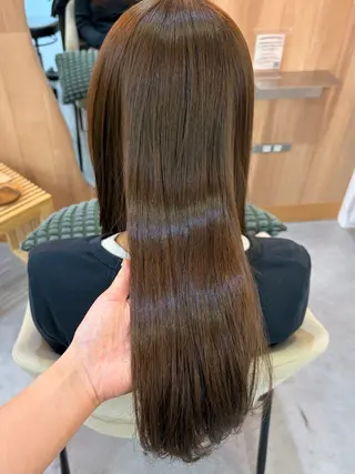 ロング カラー 駒場 まといのヘアスタイル