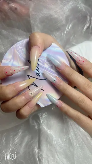 ネイル 小林 ゆりのネイルデザイン