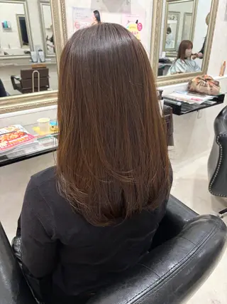 カラー &tigre 佐藤秀太のヘアスタイル