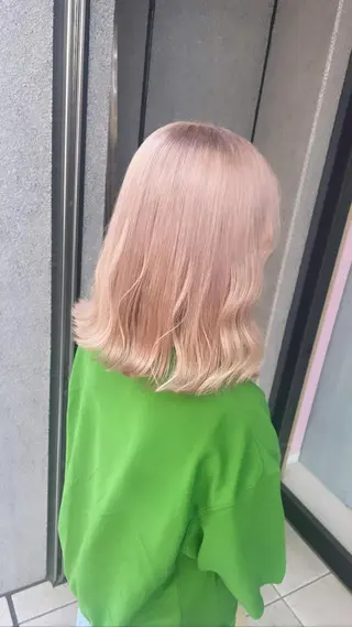セミロング カラー 町田ブリーチ特化 MANATOのヘアスタイル