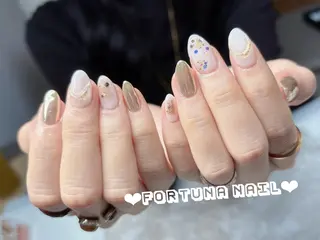 ネイル Nail •Head スパFortunaのネイルデザイン