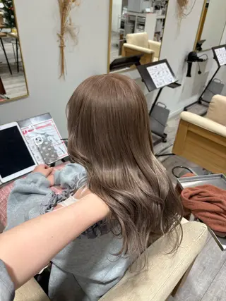 カラー ブリーチカラー/茨木 𝙨𝙖𝙠𝙞💚のヘアスタイル
