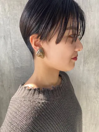 ショート カラー -福岡博多筑紫口- 大津成美のヘアスタイル