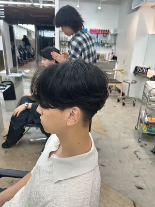 パーマ 中谷海里/フェザー パーマ/スパイキーのヘアスタイル