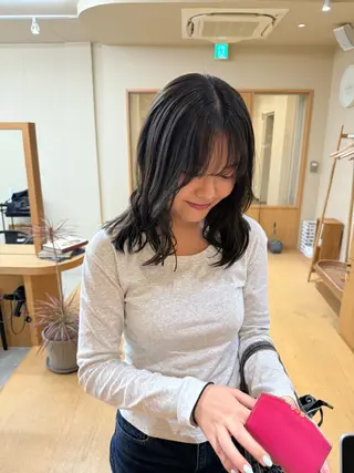 ミディアム カラー ミキ🐈‍⬛ 鎌倉のヘアスタイル