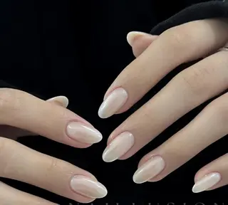 ネイル Pure&Rich Nailのネイルデザイン