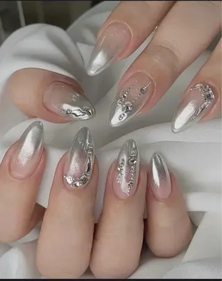 ネイル 🍑 momo_nailのネイルデザイン